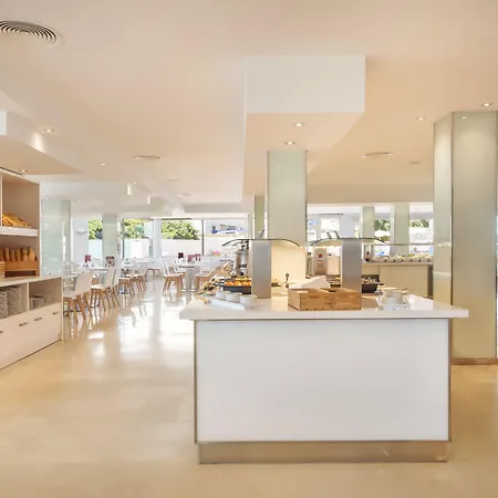 Globales Gardenia Hotel 3*