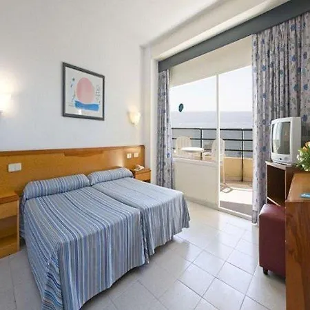 Globales Gardenia Hotell 3*