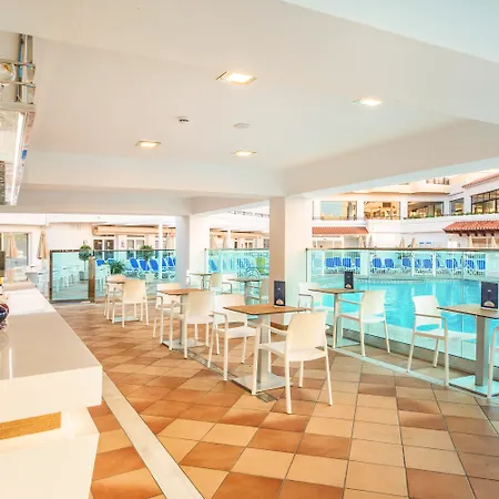 Globales Gardenia Hotel