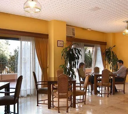 Globales Gardenia 3*