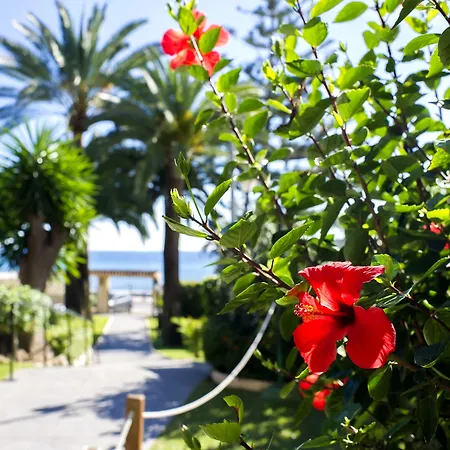 Отель Globales Gardenia 3*