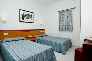 Hotel Globales Gardenia 3*