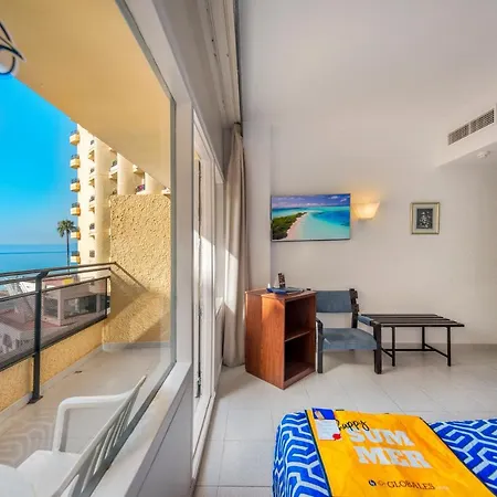 מלון Globales Gardenia 3*