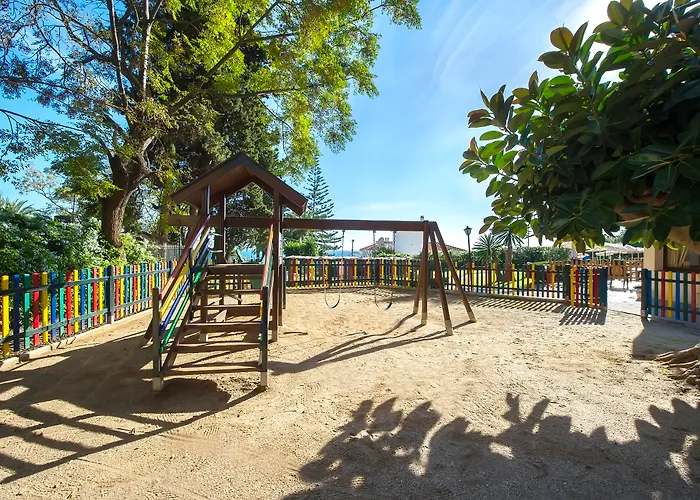 غلوباليس جاردينيا فندق 3*